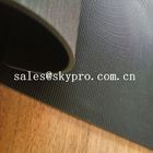 Soling de borracha de alta elasticidade preto cobre a folha natural da borracha de goma do teste padrão de onda de W para o material da sola da sapata
