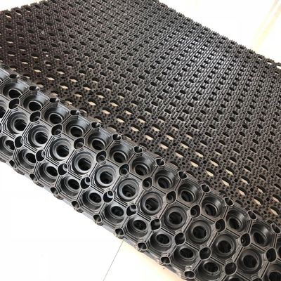 Wholesale Rubber Safety Mat with Drainage Holes 90x150cm 8mm Thickness Waterproof Anti Fatigue Kitchen Flooring