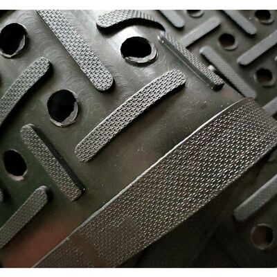 Venda em fábrica de tapetes de borracha anti-fadiga para cavalos/vacas/vacas leiteiras com furos