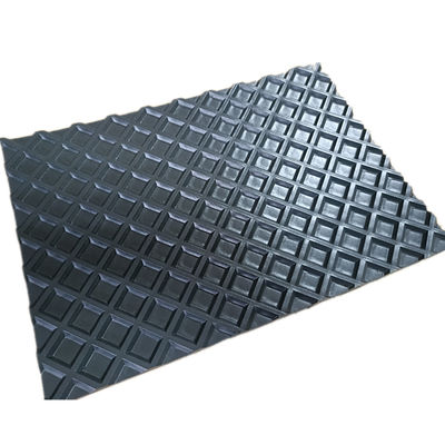 Correia transportadora industrial de PVC com padrão de grade para máquina de lixamento de madeira plana, opções OEM personalizáveis